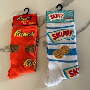 Reese's & Skippy™ Novelty Men's Crew Socks - Orange & White